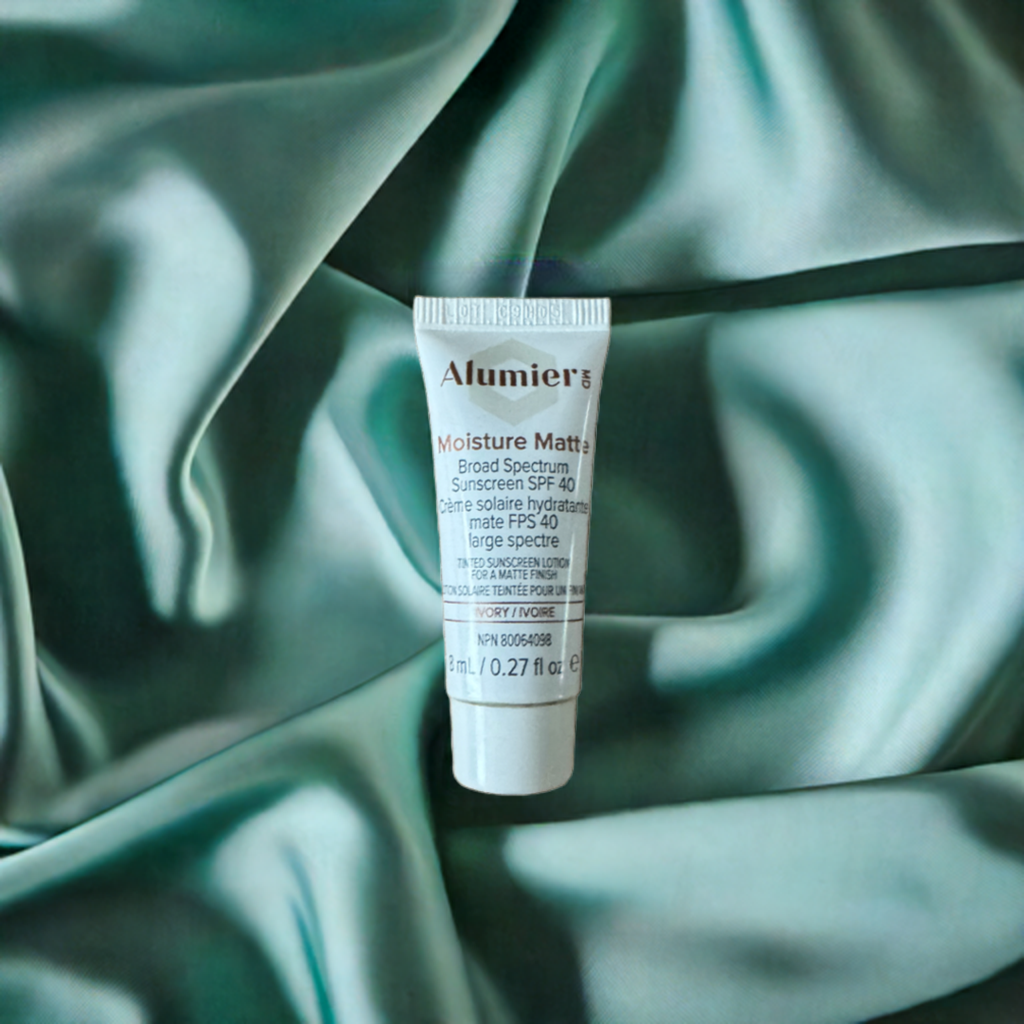 AlumierMD Moisture Matte Sunscreen SPF40 (Ivory) 8ml (sample)